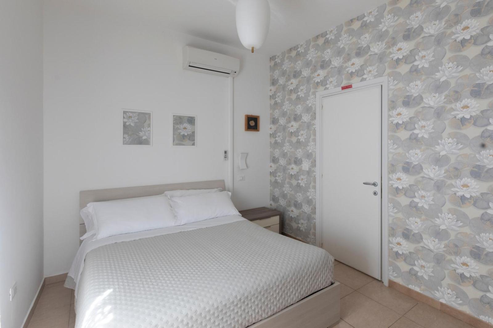 B&B Amerigo Vespucci Marina di San Vito Esterno foto